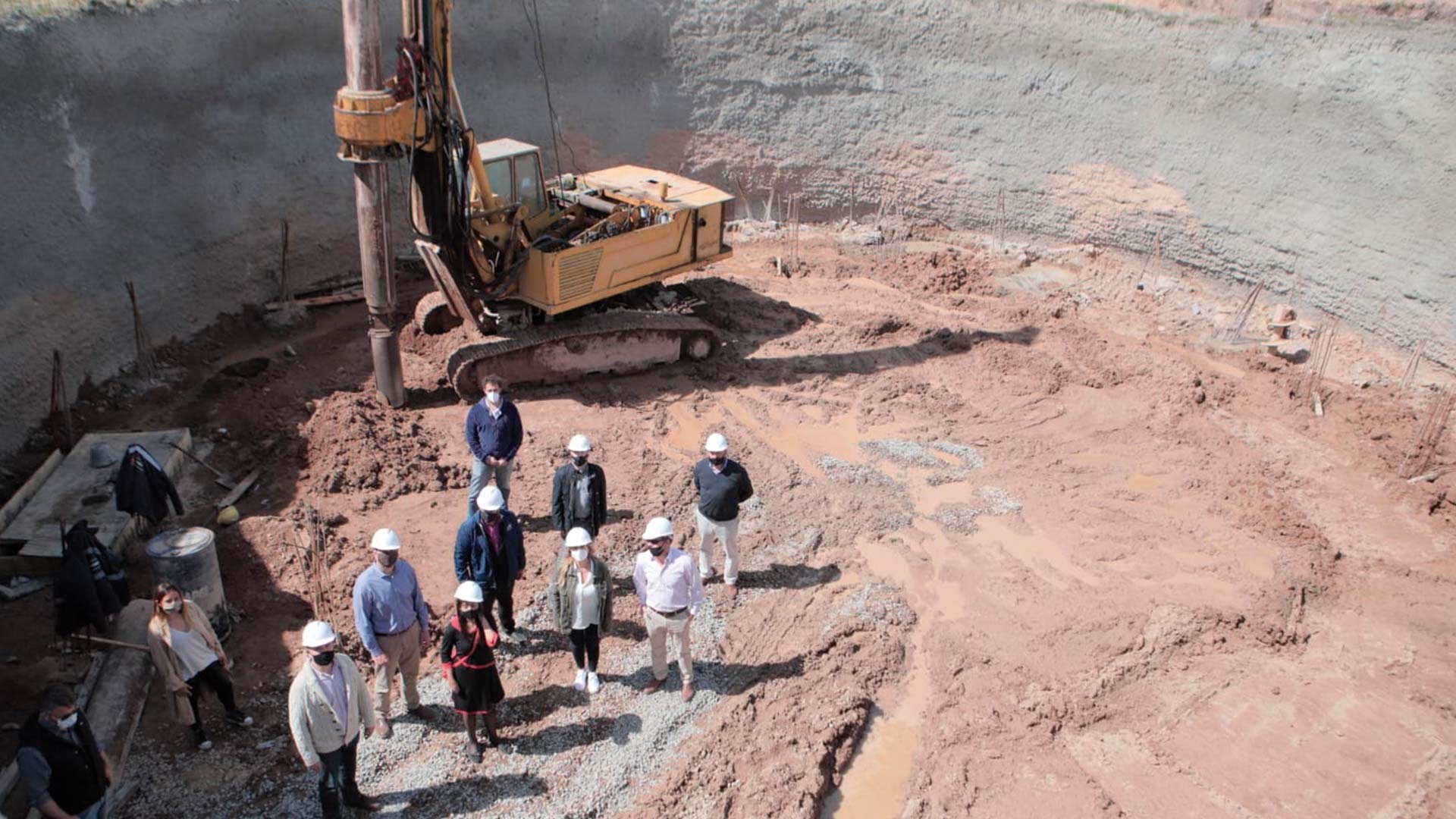 Sabbatella recorrio el predio del mercado de hacienda de cañuelas